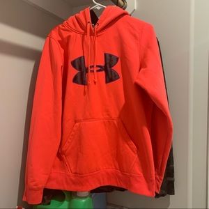 Under Armour Hoodie | size Large